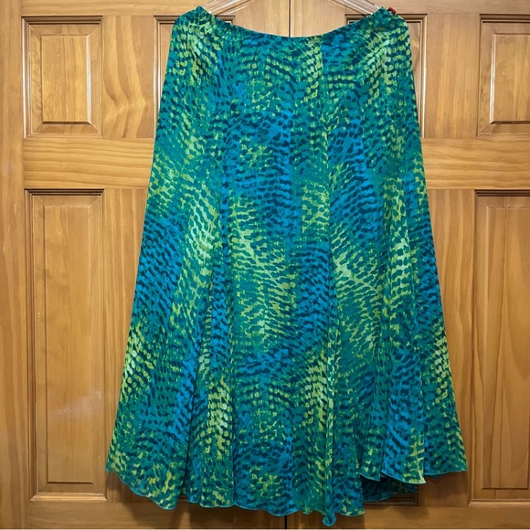Ruby Rd. Teal and Green Top and Skirt Set Top size Large & Skirt Size 8 NWT - Picture 10 of 16
